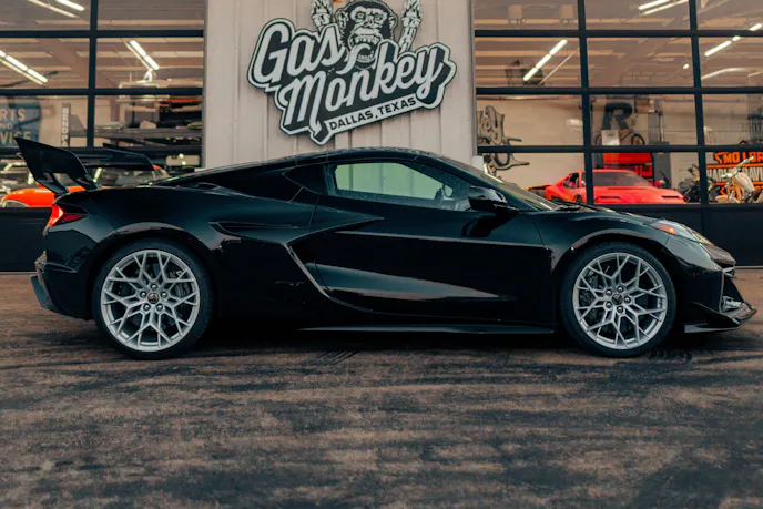 2026 Corvette Zr1 Giveaway by Gas Monkey Garage (6)