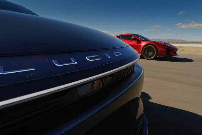 World's fastest Car on track (3)