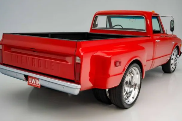1970 Chevrolet C30 Dually Restomod